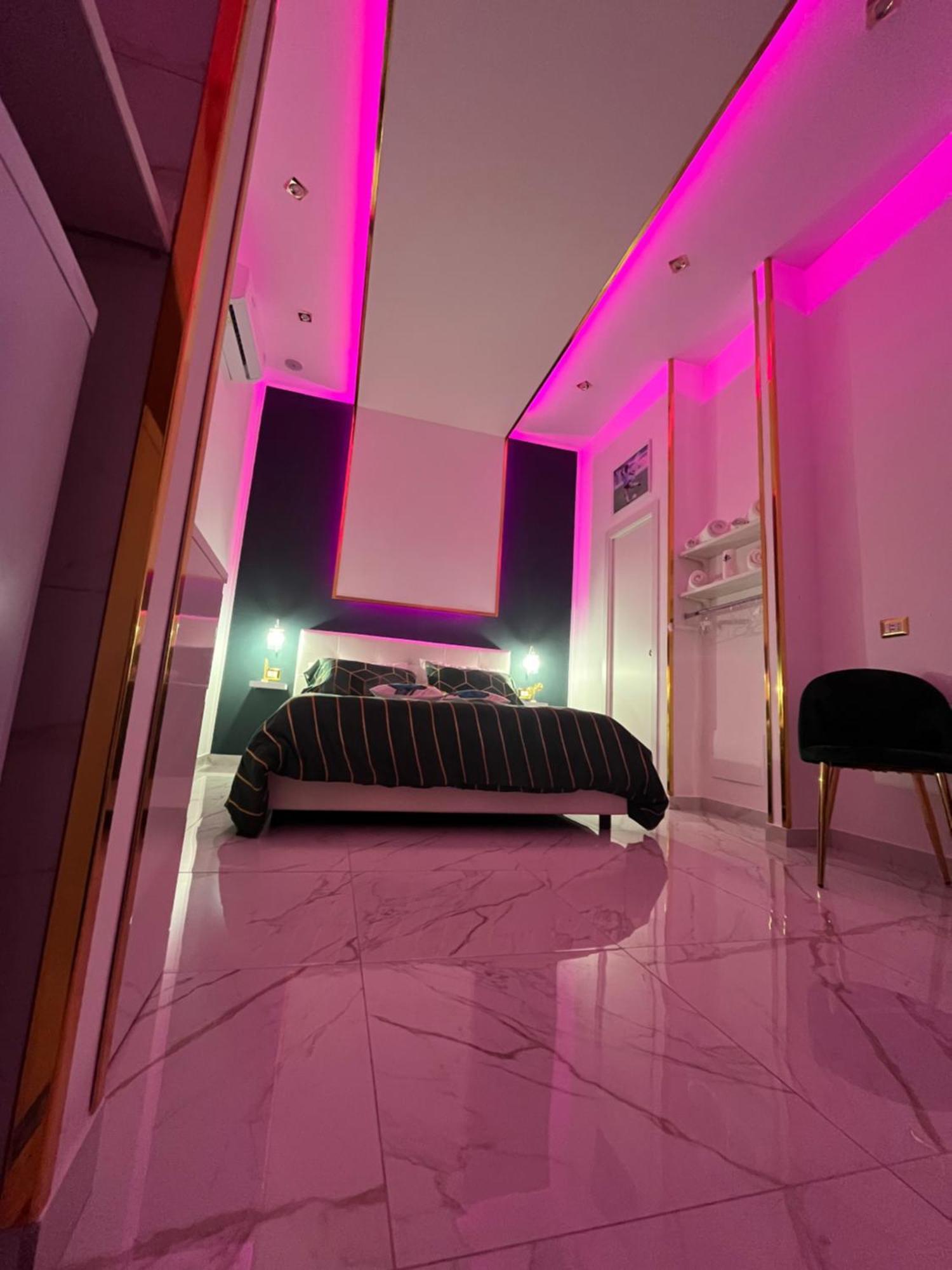 Regina House Apartment Napoli Exterior foto