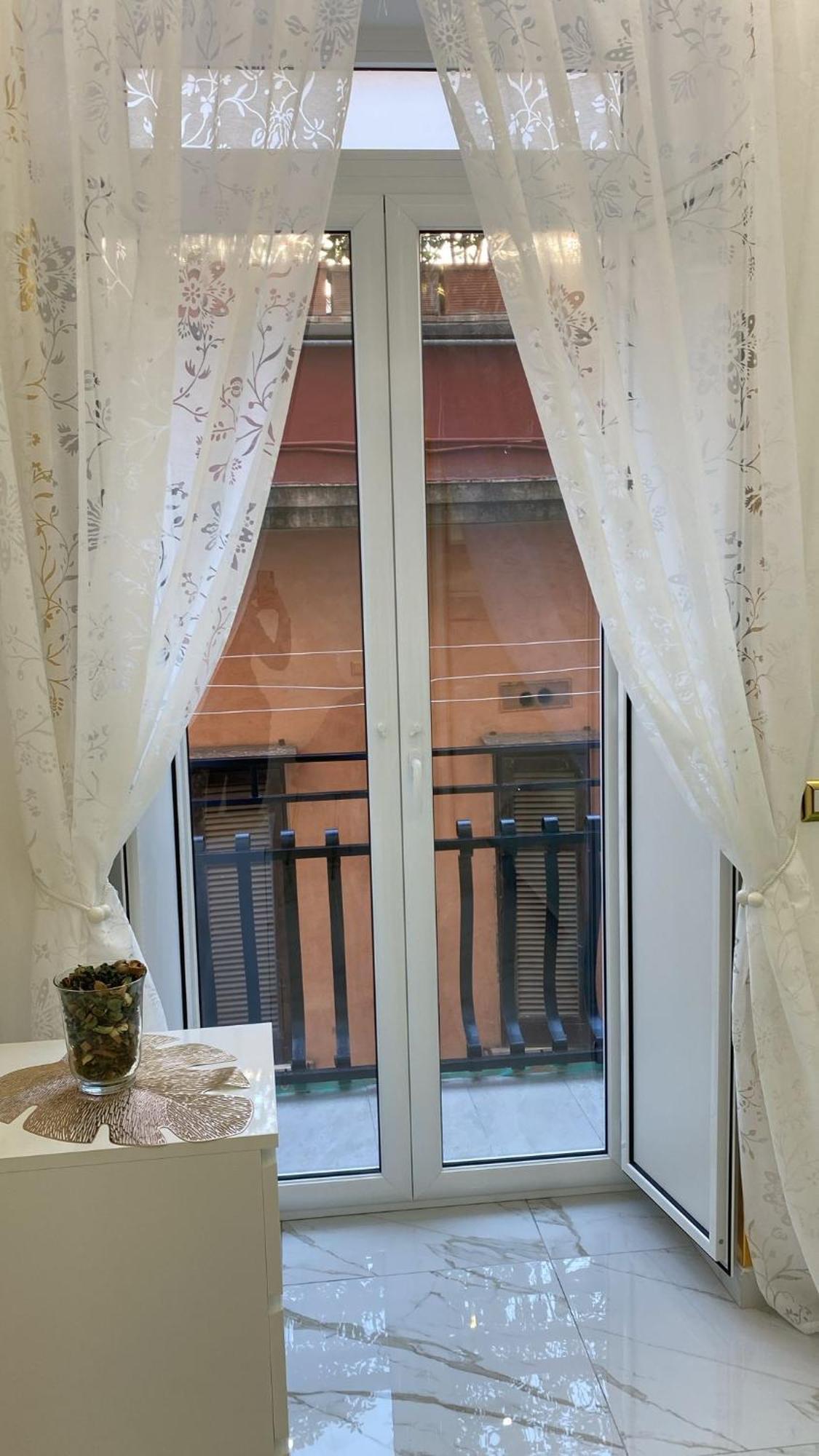 Regina House Apartment Napoli Exterior foto