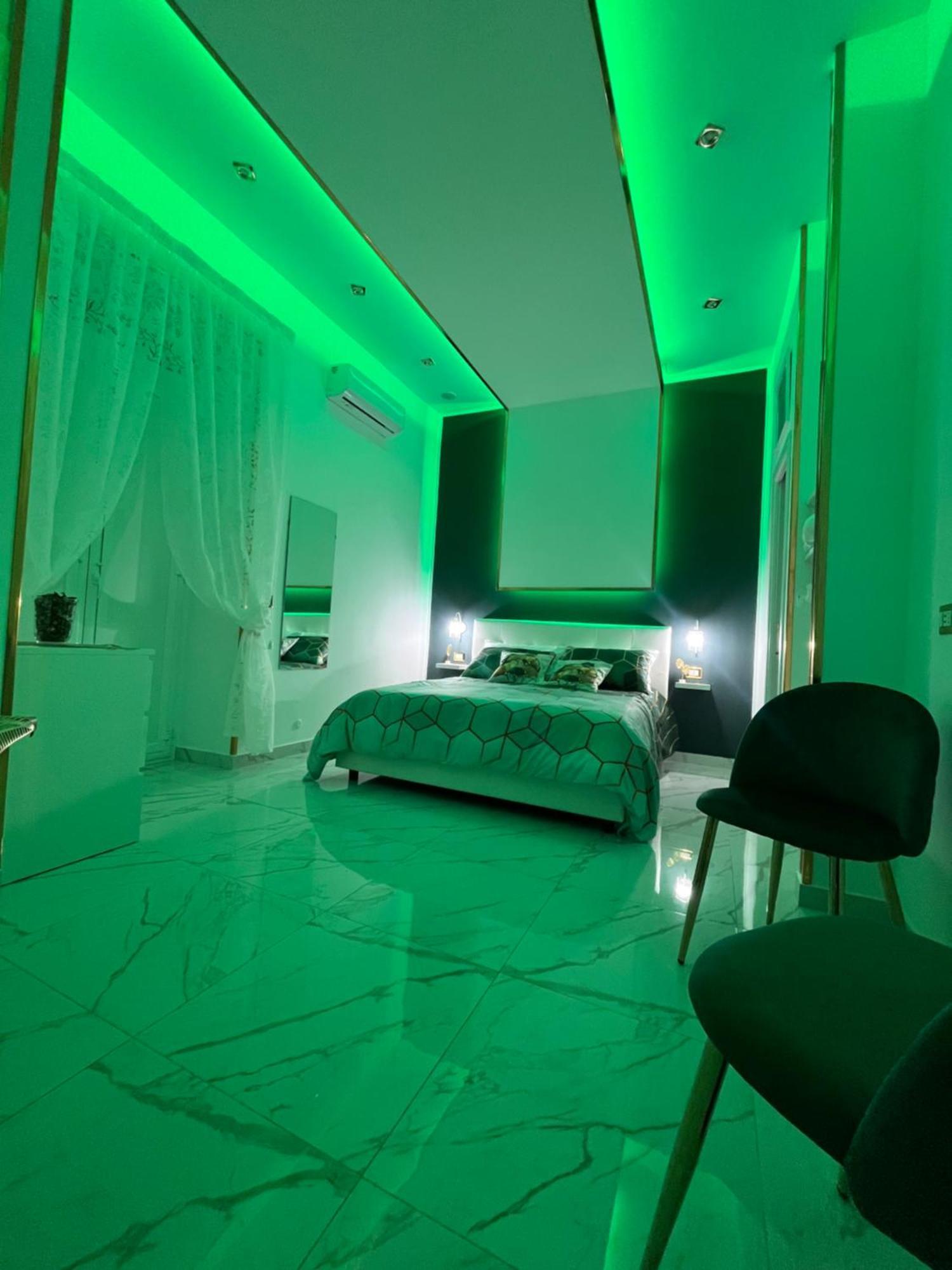 Regina House Apartment Napoli Exterior foto