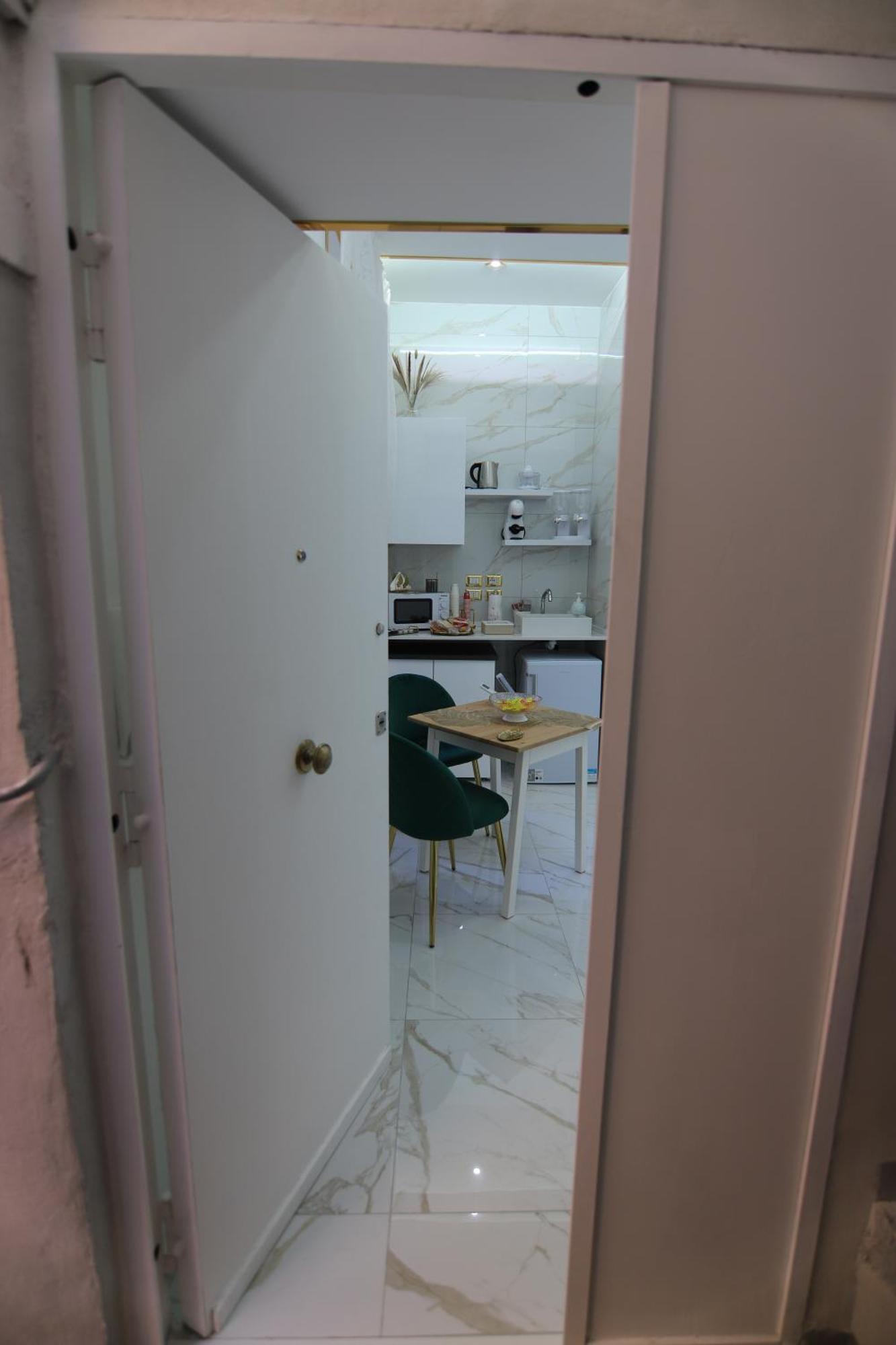 Regina House Apartment Napoli Exterior foto